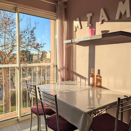 Cosy Avec Parking Proche Port Et Διαμέρισμα Agde