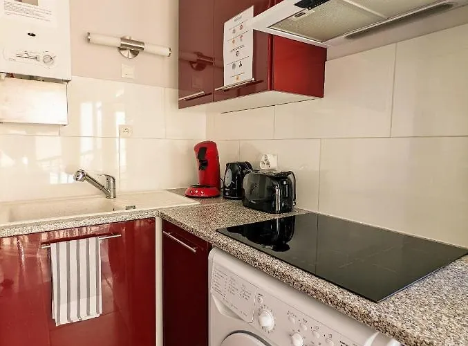 Cosy Avec Parking Proche Port Et アパート